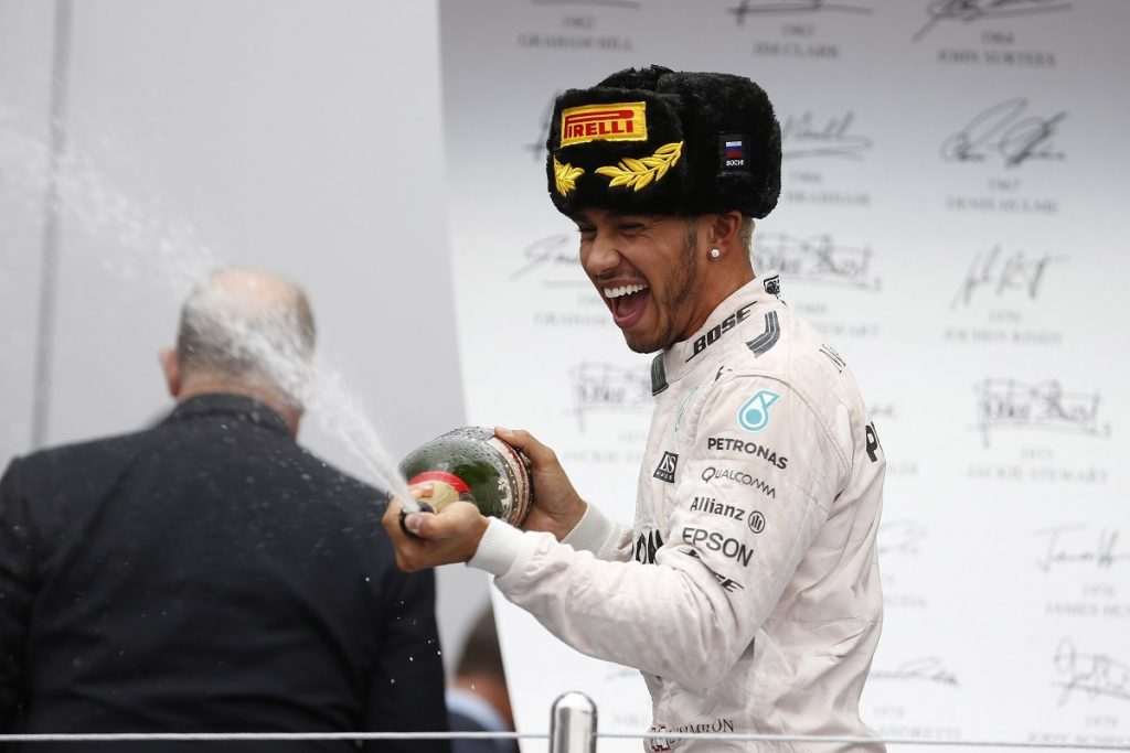 F1: Κοντά στον τίτλο ο Hamilton μετά τη νίκη και στο GP Ρωσίας
