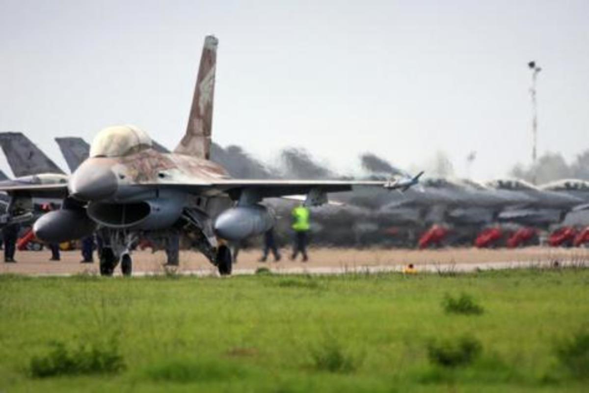 Ισραηλινά F 16 στη Λάρισα. Άσκηση με την Ελληνική Πολεμική Αεροπορία