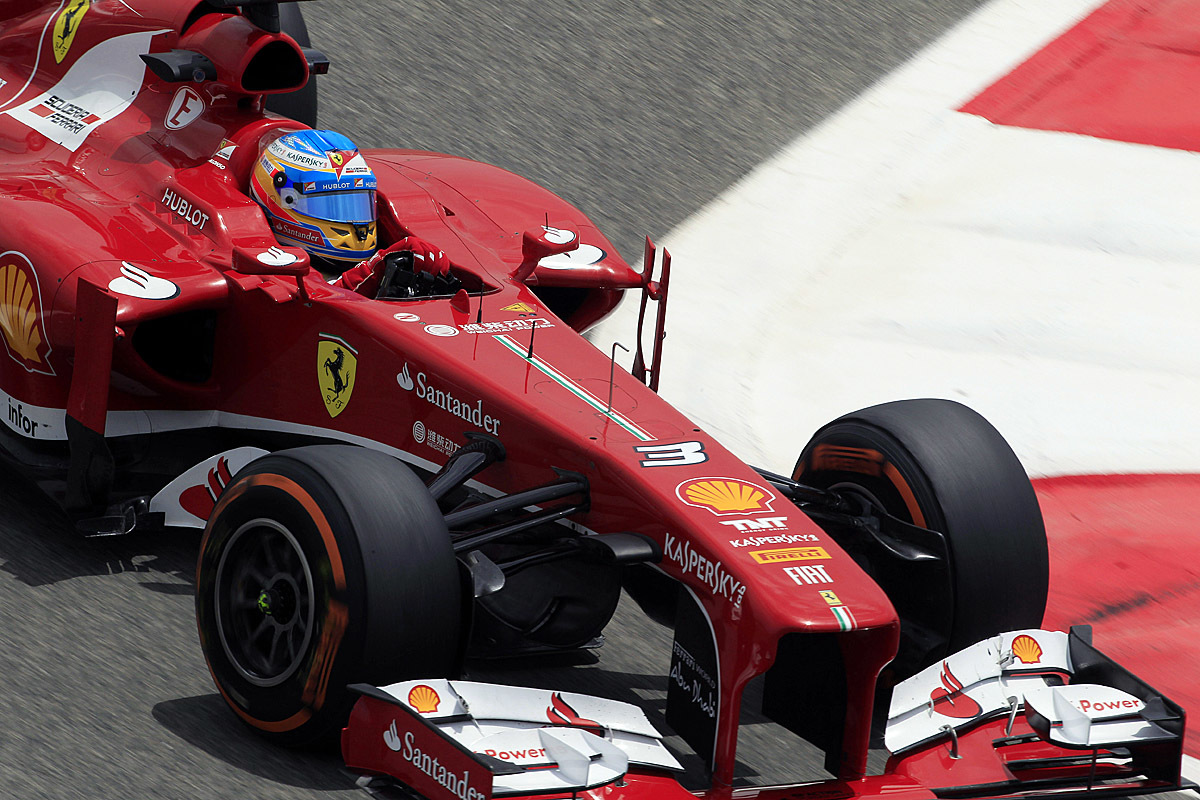 Formula 1: Οι “κόκκινοι” πιο γρήγοροι στις πρώτες δοκιμές του Μπαχρέιν