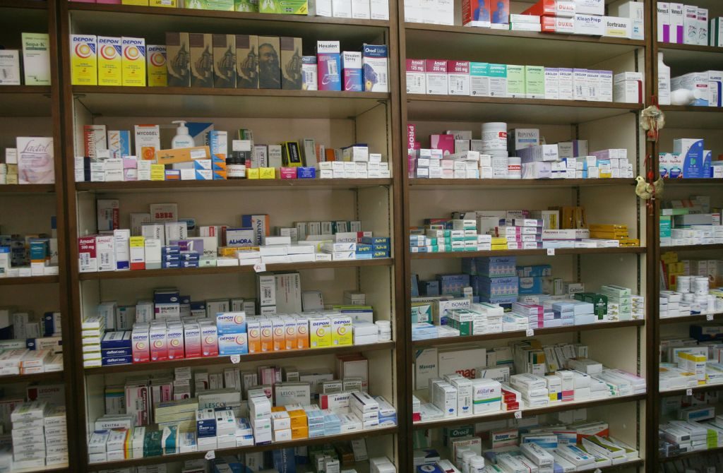 Μειώσεις έως 60% σε 4.000 φάρμακα