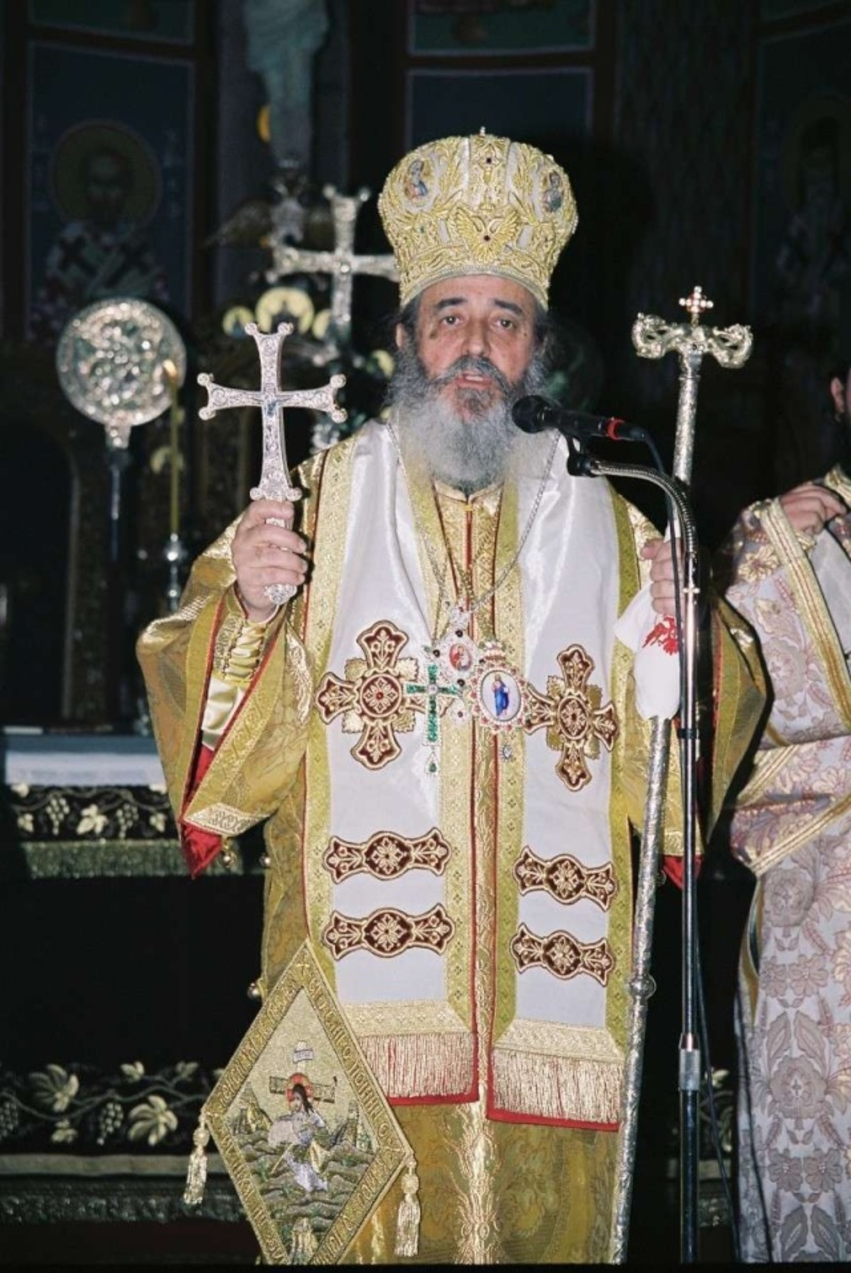 Ποινές σε παπάδες γιατί ψήφισαν…ΝΔ!