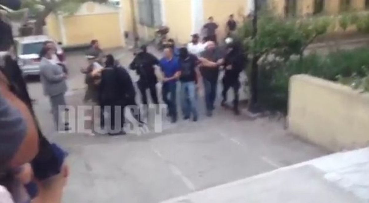 Στην αγκαλιά του Μιχαλολιάκου