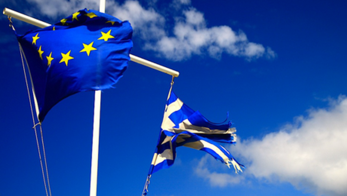 “Ηλίθιοι!Σκεφτείτε τις γεωπολιτικές συνέπειες από κατάρρευση της Ελλάδος” – Άρθρο-σοκ