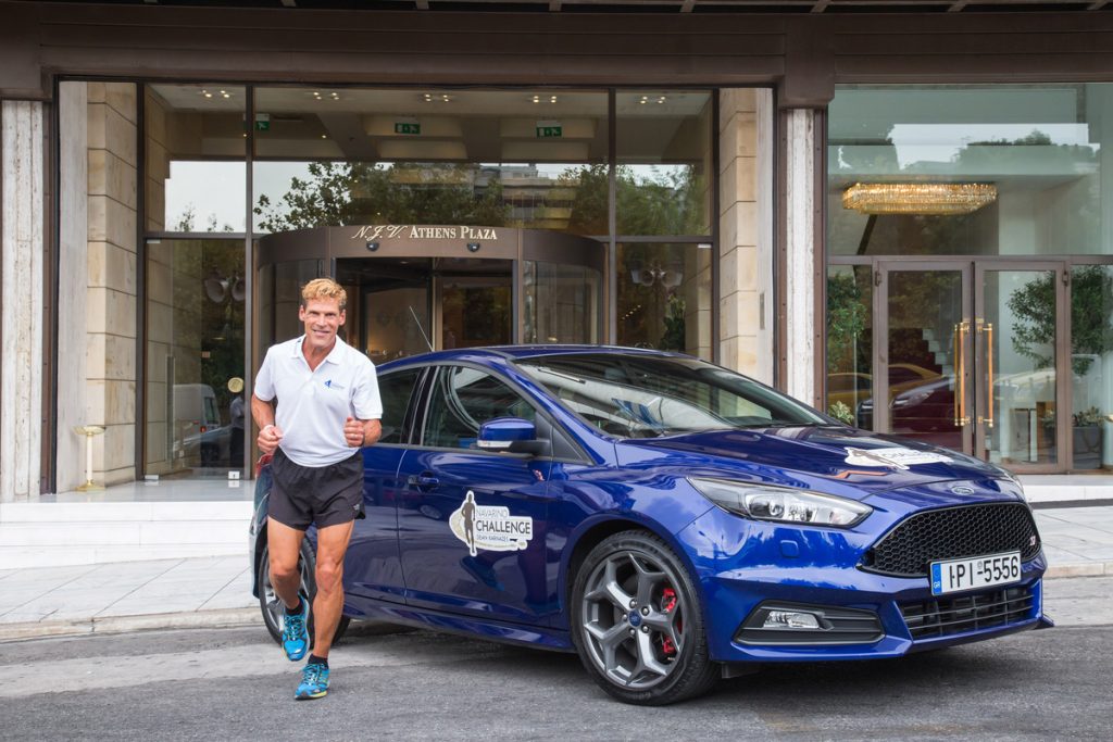 Η Ford Motor Ελλάς “τρέχει” για Καλό Σκοπό στο “Navarino Challenge 2015” και διαθέτει ένα νέο Ford Focus ST στον Κορυφαίο Υπερμαραθωνοδρόμο Dean Karna