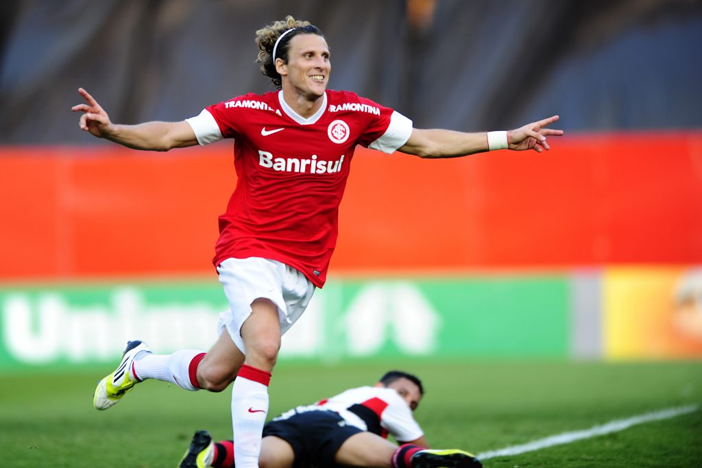 Το φανταστικό γκολ του Φορλάν απ΄τα 30 μέτρα! (VIDEO)