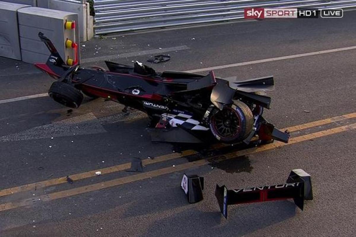 Τρομακτικό ατύχημα στη Formula E με τον Χάιντφελντ (VIDEO)