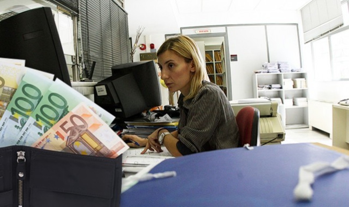 Σαρωτικές αλλαγές στη φορολογία – Έλεγχος καταθέσεων σε βάθος 15 χρόνων – Τέλος στις πληρωμές με μετρητά – Του χρόνου το αφορολόγητο των 12.000 ευρώ