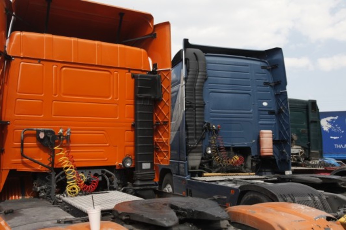 Πάτρα: Το ένα ήταν φορτωμένο χασίς, το άλλο λαθραία τσιγάρα