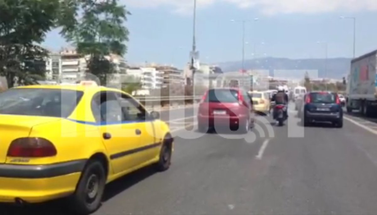 Φωτιά&μποτιλιάρισμα στην παραλιακή