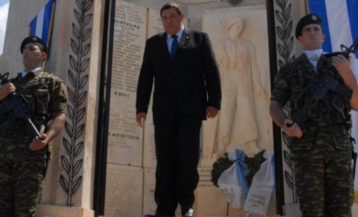 Στρατηγός Φράγκος και πρύτανης Φορτσάκης μαζί στο Επικρατείας της ΝΔ;