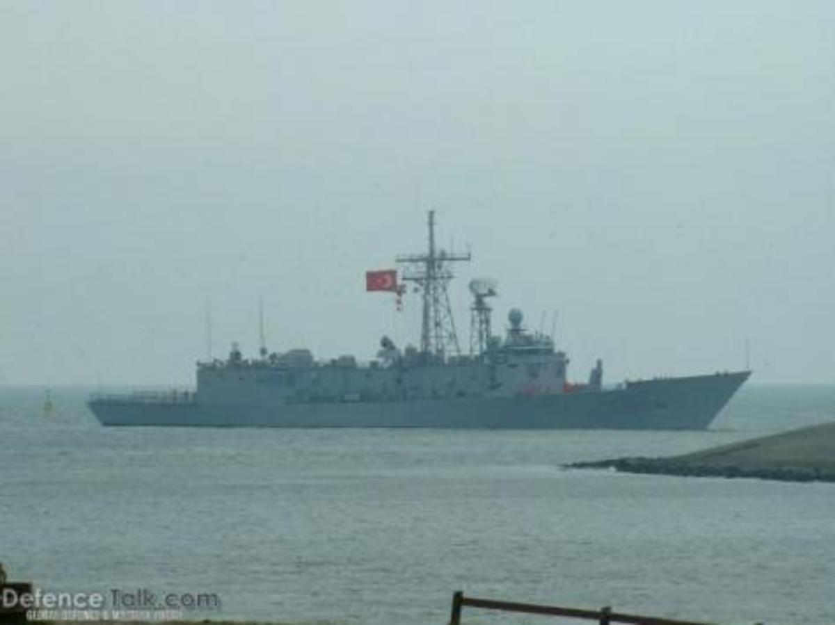 Τουρκική φρεγάτα προκαλεί στο Αιγαίο – Τη “στοχοποίησαν” δύο Mirage 2000