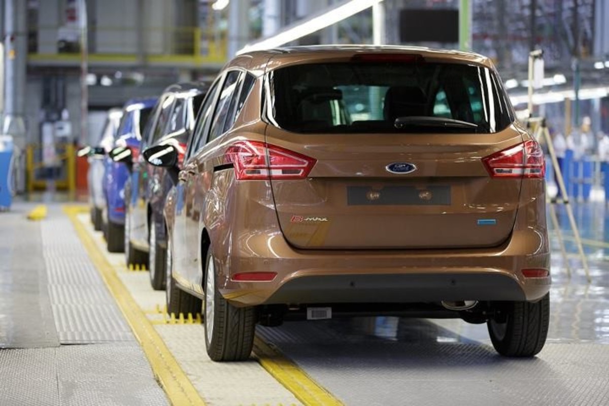 H Ford διακόπτει προσωρινά την παραγωγή του B-MAX, λόγω περιορισμένης ζήτησης