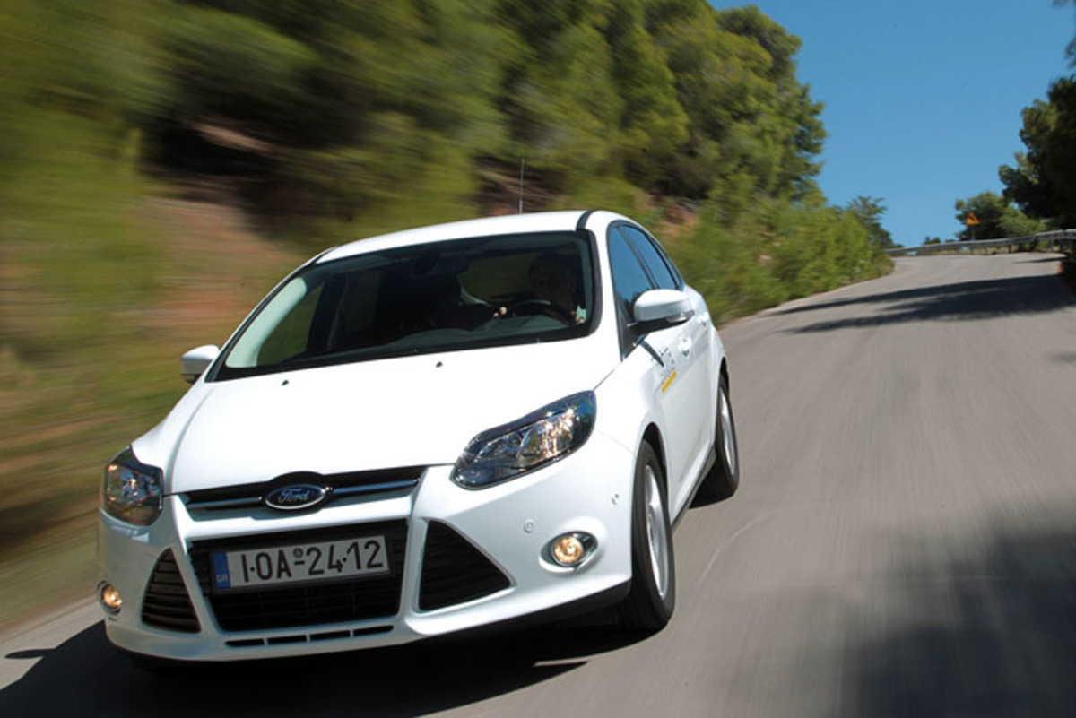 Ford Focus 5d: Νέες μειωμένες τιμές στις βασικές εκδόσεις των 1.0 EcoBoost και ECOnetic