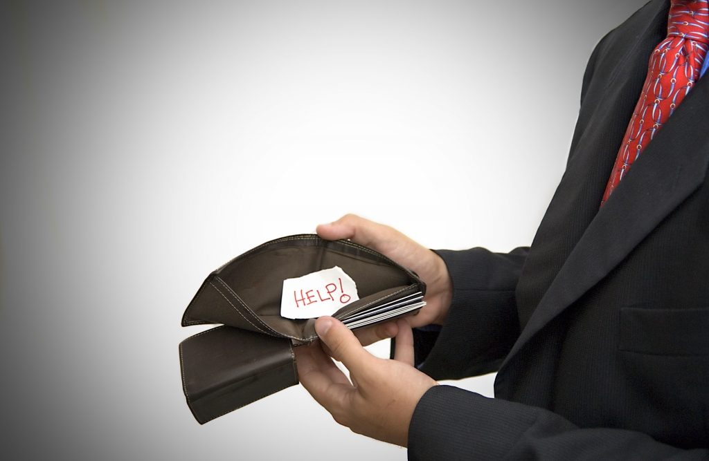 Το ΔΝΤ προβλέπει ύφεση 3% στην Ελλάδα για το 2011