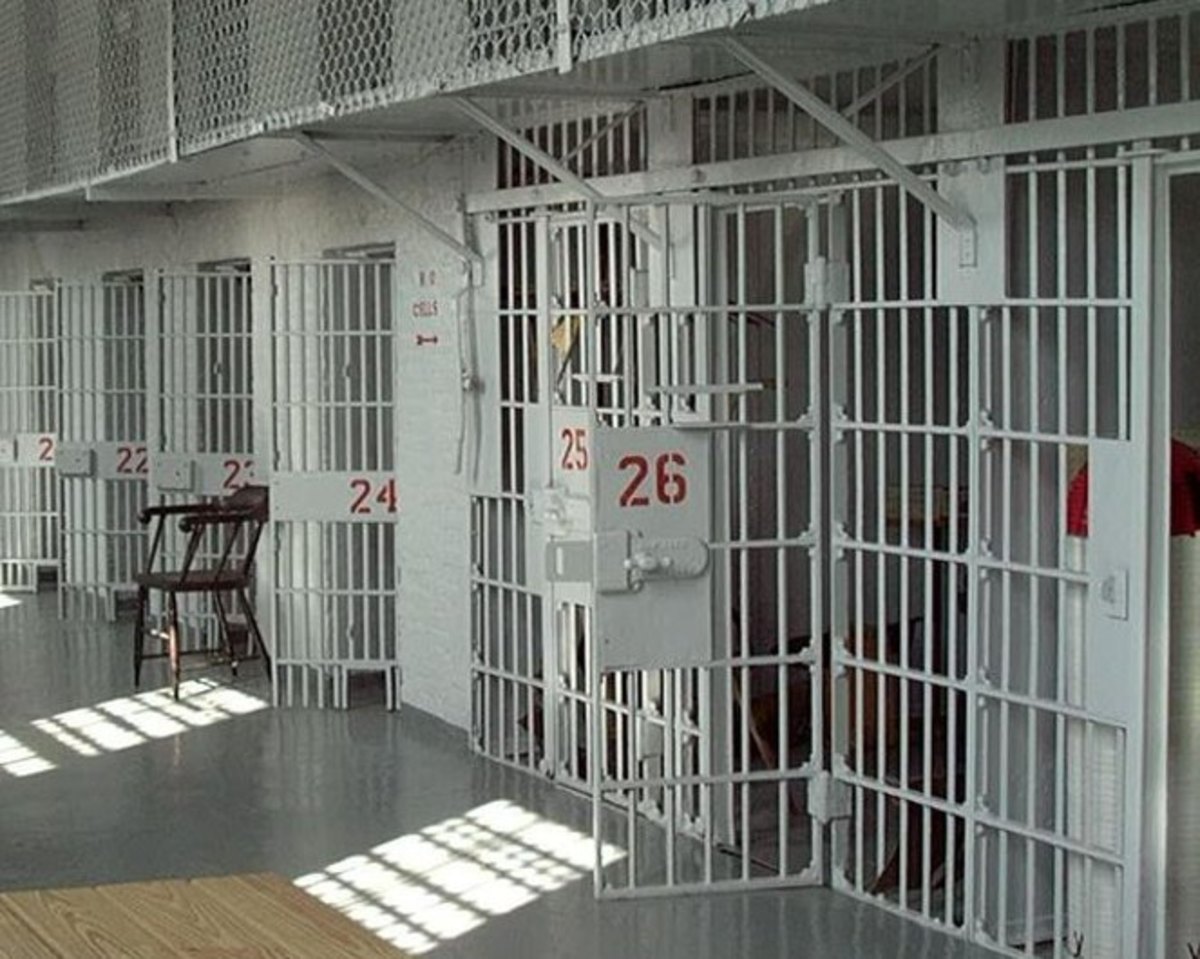 Ζάκυνθος: Στη φυλακή στέλεχος της τοπικής αυτοδιοίκησης!