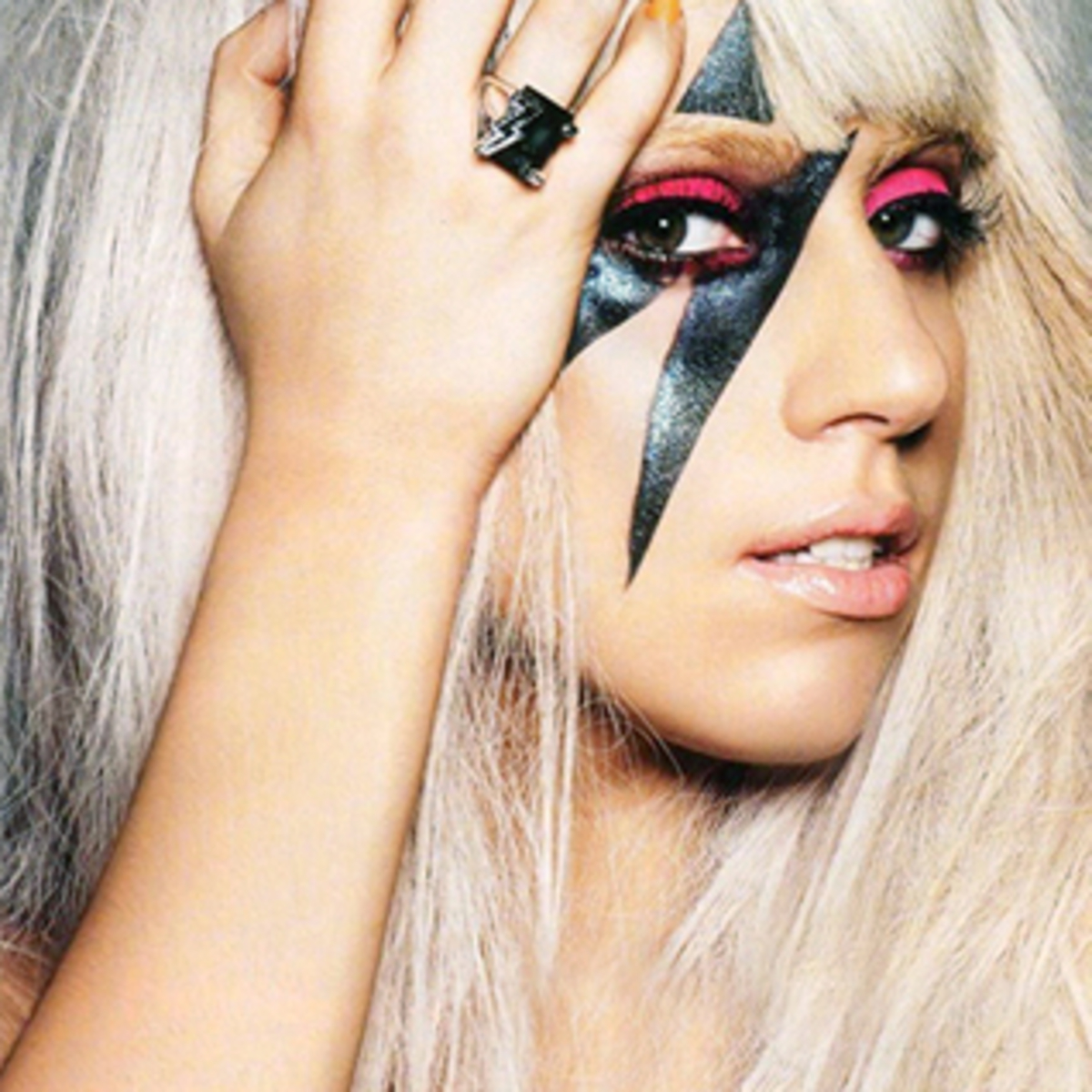 Песня фэшн. The Fame леди Гага. Леди Гага Смоки. Lady Gaga CD. Леди Гага альбом the Fame.
