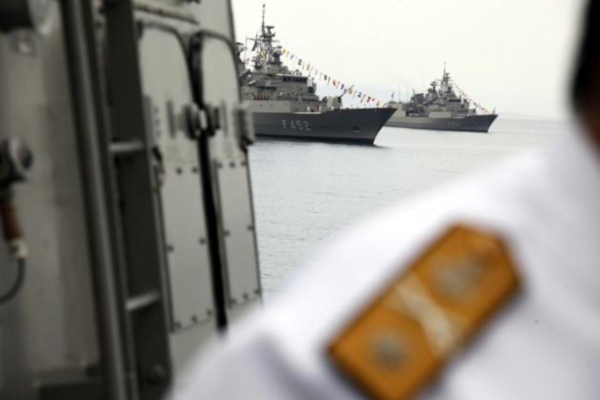 Τουρκική φρεγάτα αποστρατεύει Έλληνα Αρχηγό Στόλου – Με αφορμή τις “κερκόπορτες στο Αιγαίο”