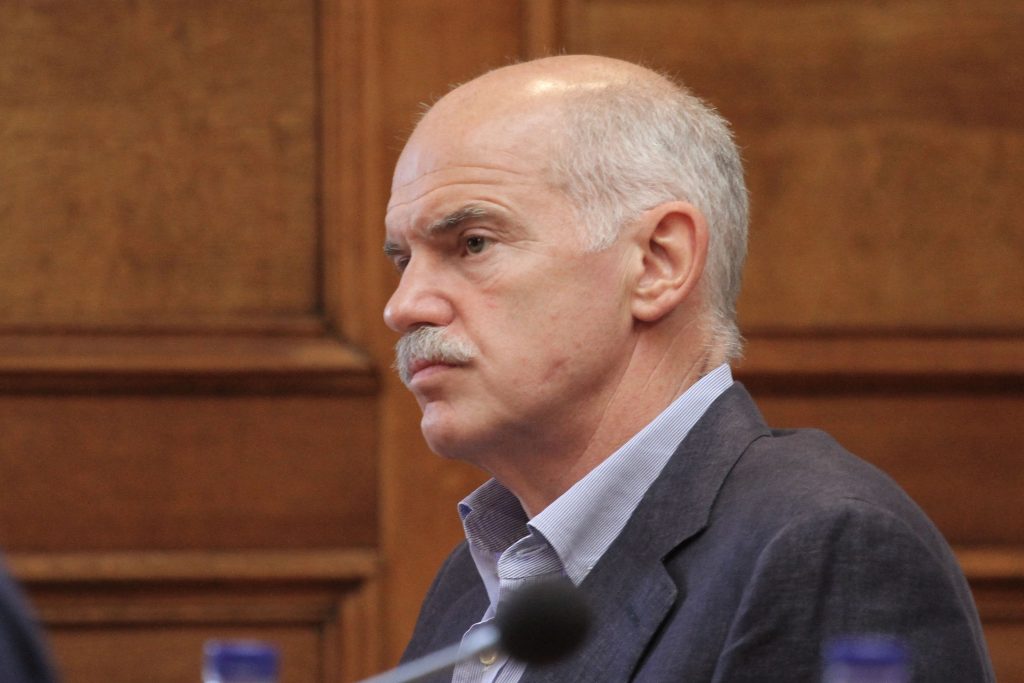 Ολο το παρασκήνιο της γιουχας του Παπανδρέου στο Βερολίνο – VIDEO