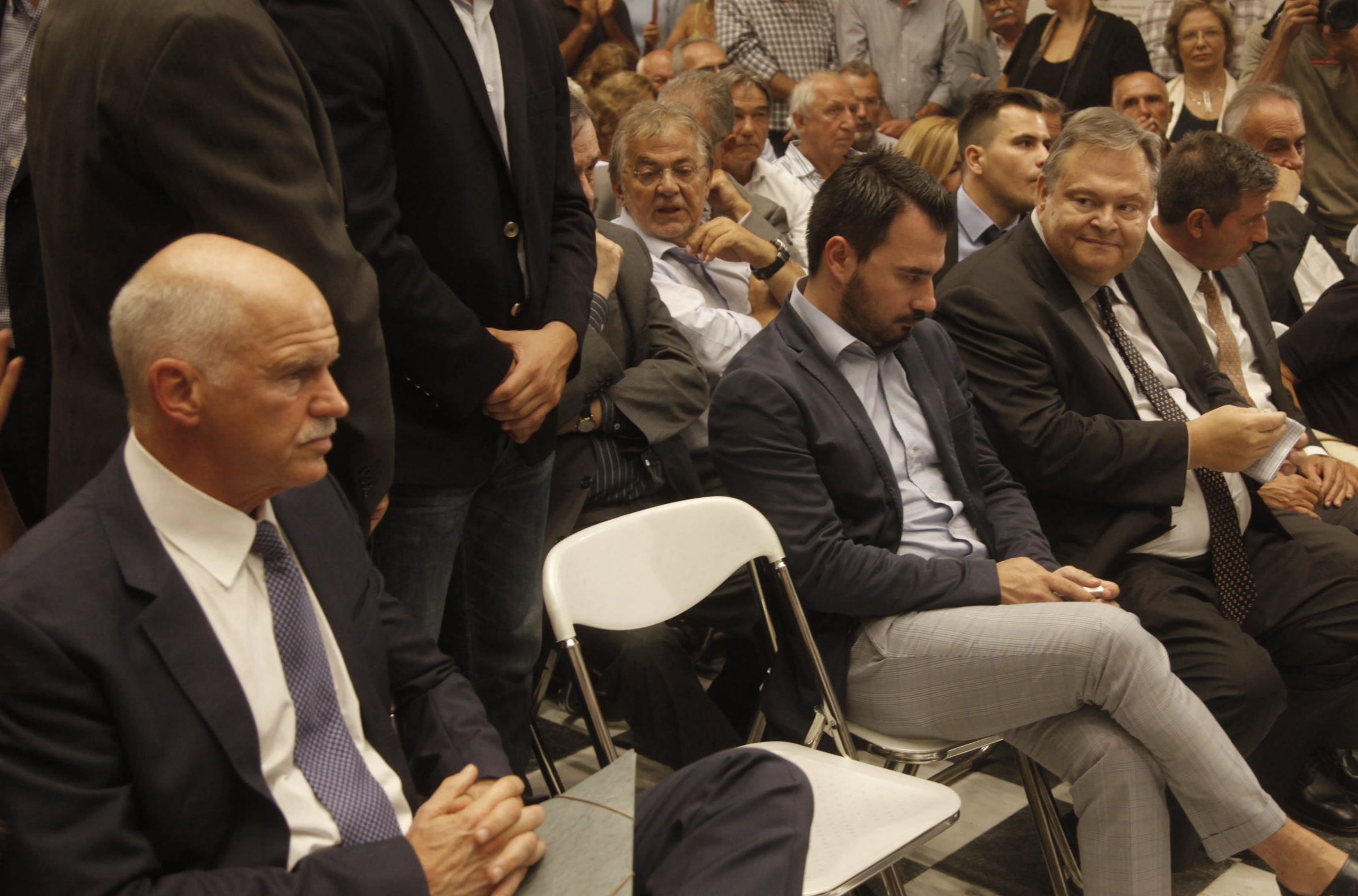 Το ΠΑΣΟΚ είναι πλέον ένα τίποτα”