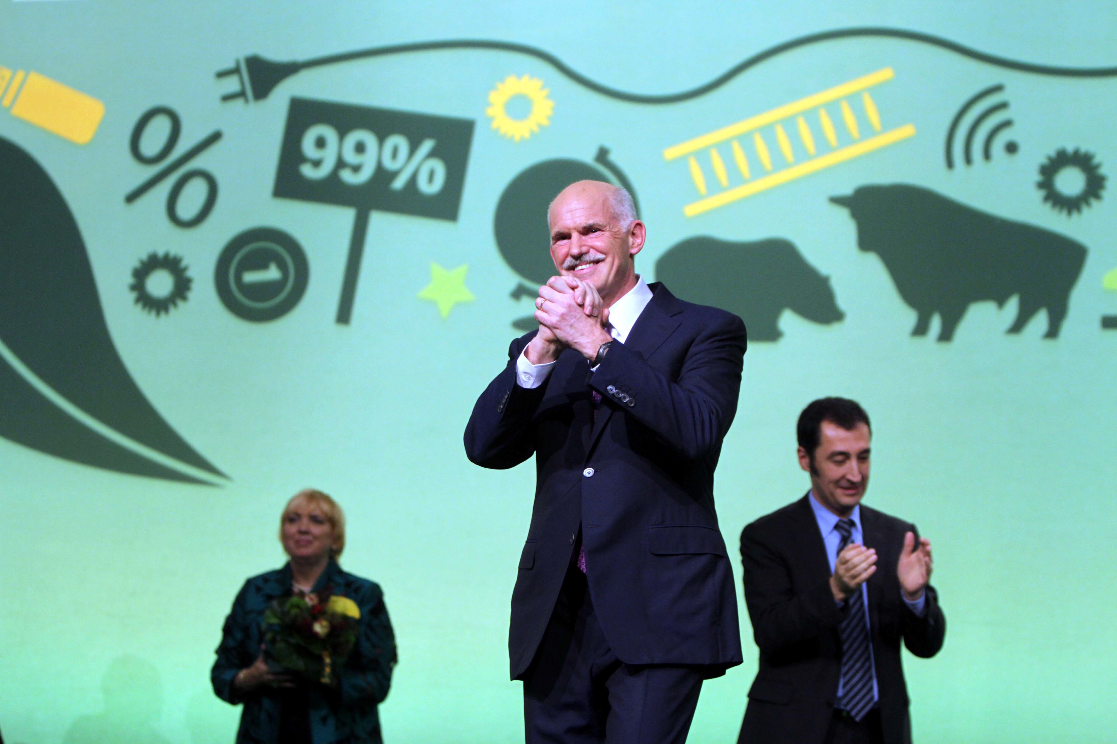 Spiegel: Πως νιώθετε ως αιώνιος ικέτης κ.Παπανδρέου