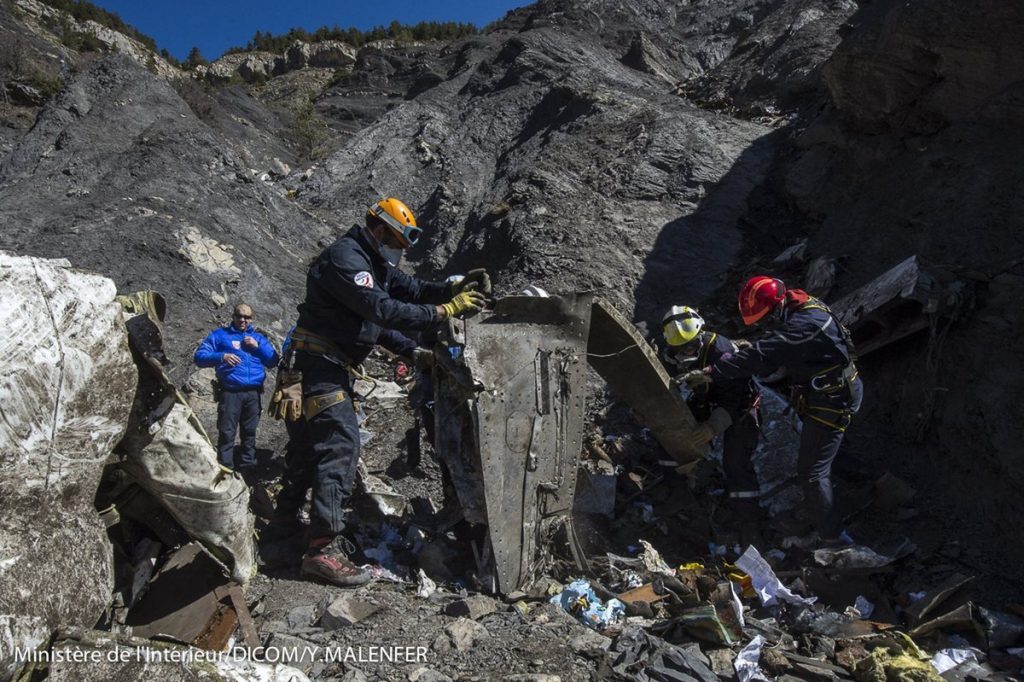 Germanwings: Τηλεφωνούσαν στους δικούς τους λίγο πριν πεθάνουν;