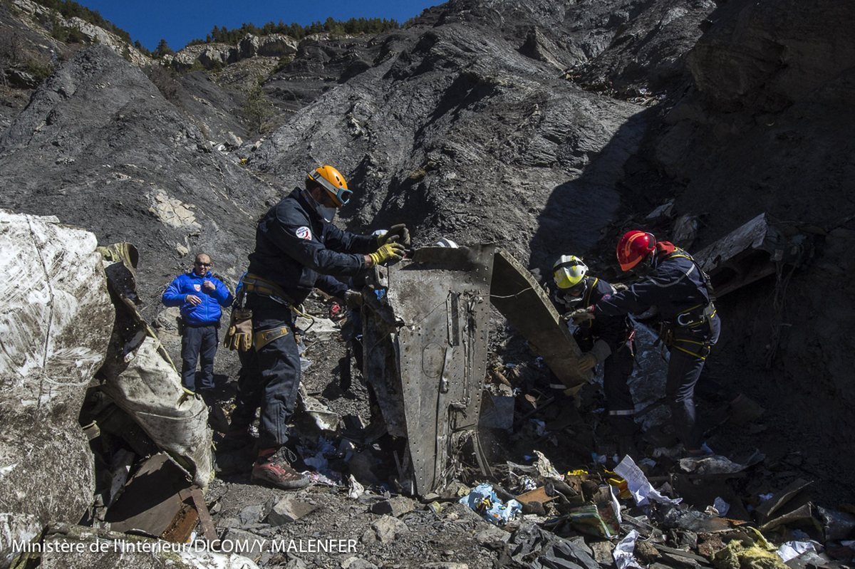 Germanwings: Τηλεφωνούσαν στους δικούς τους λίγο πριν πεθάνουν;