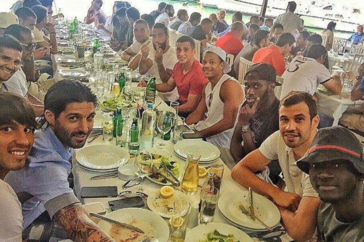 Γεύμα… σύσφιξης εν όψει τελικού στον Ολυμπιακό (ΦΩΤΟ)