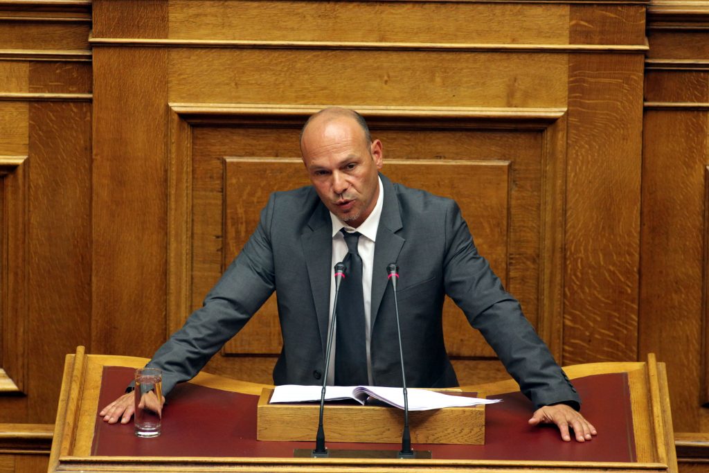 Και με τον Ελευθέριο Βενιζέλο τα έβαλε η Χρυσή Αυγή!