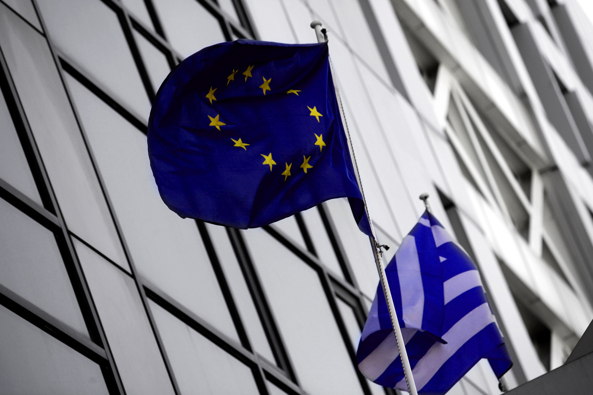 Έρευνα: 4 στους 10 νέους Έλληνες δεν είναι αρνητικοί σε Grexit