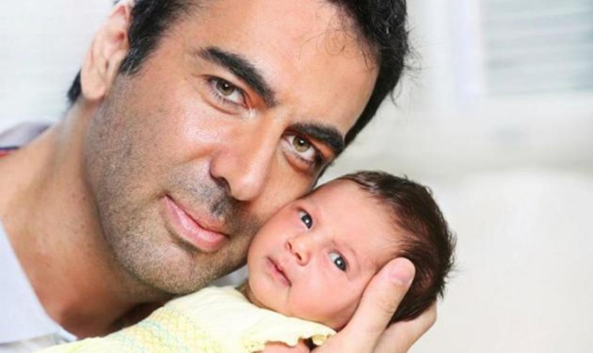 Ραγίζει καρδιές ο δημοσιογράφος Κώστας Γριμπίλας – Ο ραδιομαραθώνιος για την νεκρή κορούλα του