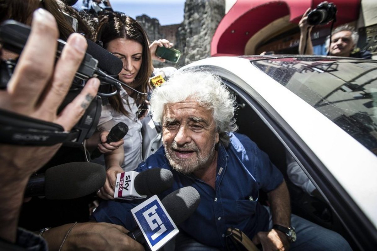 Ιταλία: Προβάδισμα Γκρίλο, δυσαρέσκεια για Ρέντσι σε νέα δημοσκόπηση
