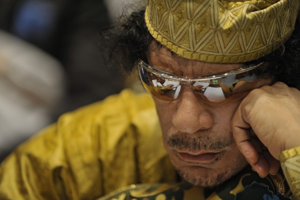 Παραλίγο επίτιμος διδάκτορας… Ανθρωπιστικών Επιστημών στην Ελλάδα ο Καντάφι