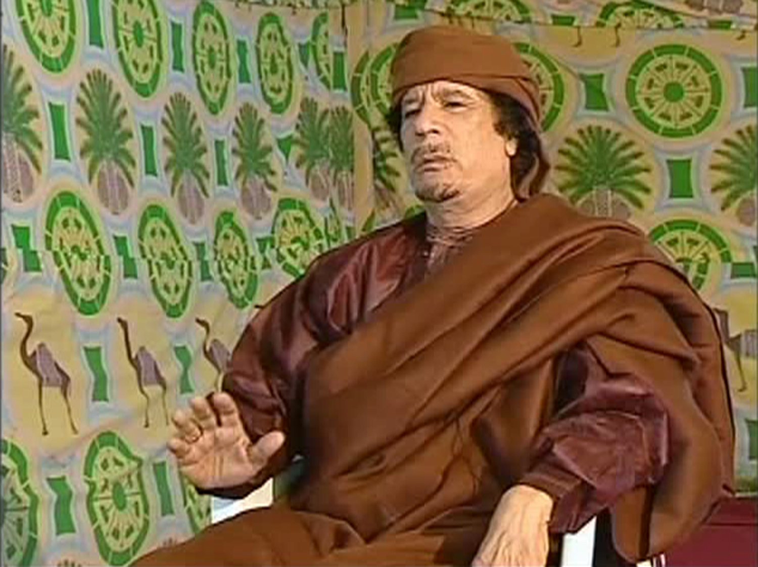 Νέα πυρά Καντάφι: “Αποικιοκρατική” απόφαση του Συμβουλίου Ασφαλείας