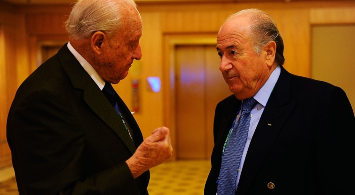 Παραιτήθηκε ο Χαβελάνζε λόγω… σκανδάλου!