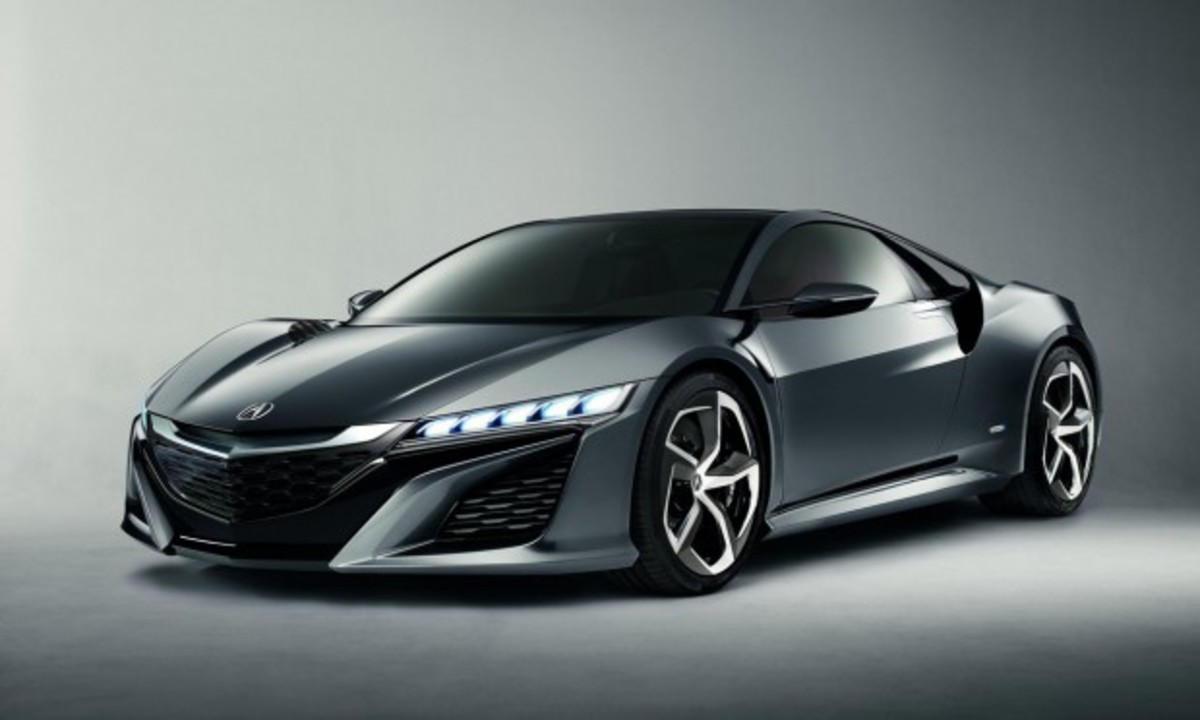 Το 2015 θα παρουσιαστεί το νέο Honda NSX