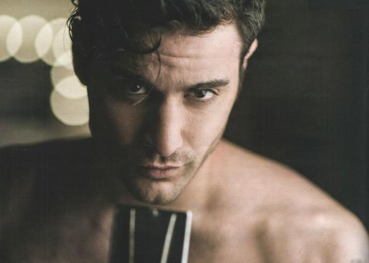 O Ian Στρατής του XFactor στην πιο αποκαλυπτική του φωτογράφιση!