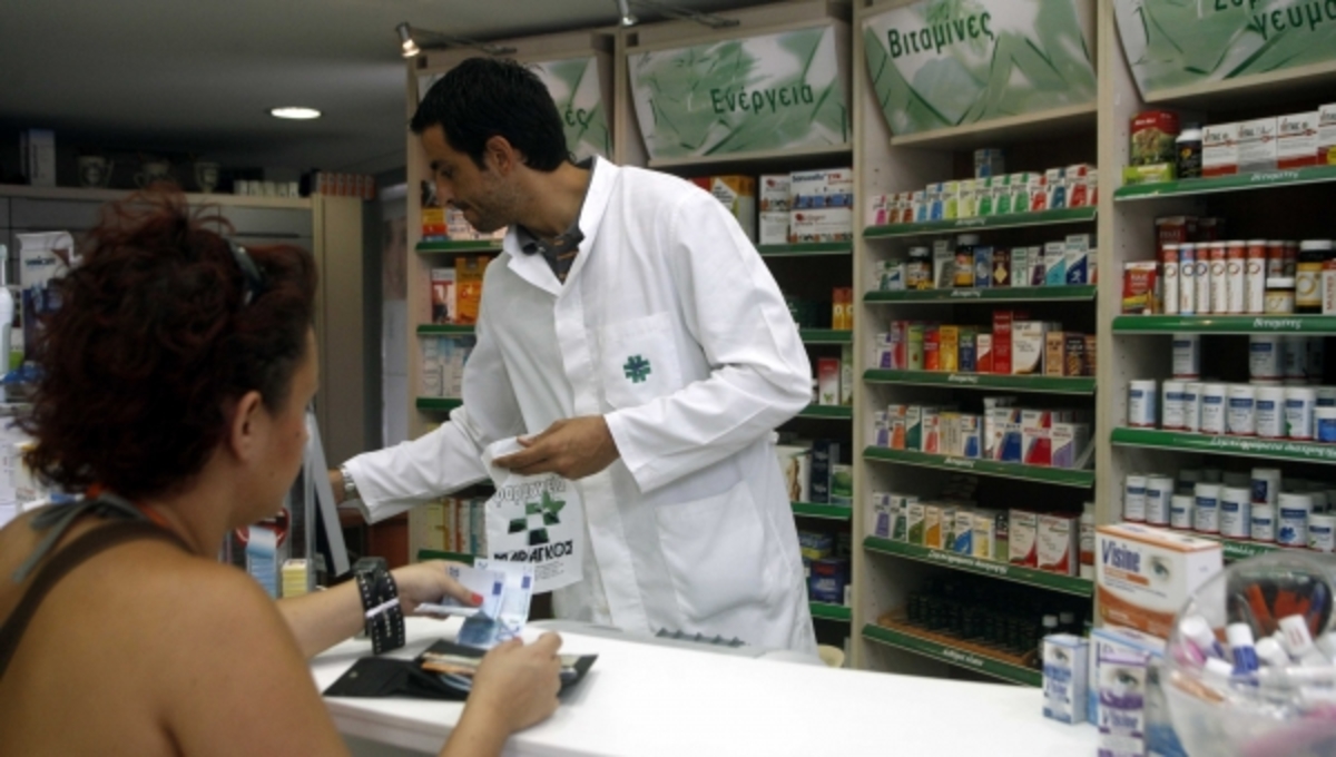 Τα ακριβά φάρμακα πάνε στο φαρμακείο της γειτονιάς! Τι ανακοίνωσε ο Άδωνις