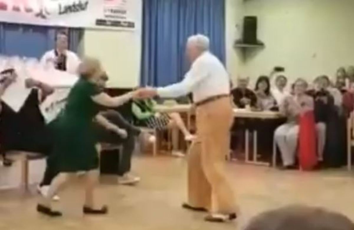 Δεν υπάρχει ηλικία για τον χορό! Ζευγάρι ηλικιωμένων αφήνει τους πάντες έκπληκτους [vid]