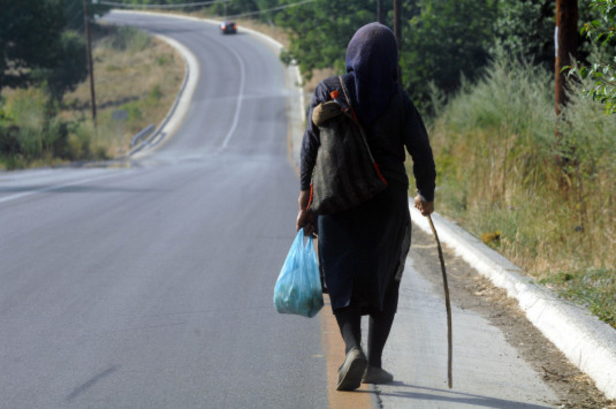 Φθιώτιδα: Την έσωσε η νύφη της από τους απατεώνες