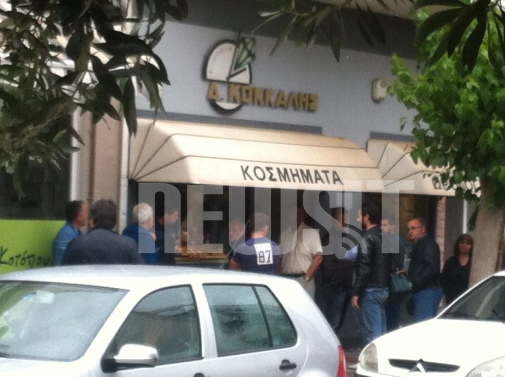 Ληστεία με καλάσνικοφ και βαριοπούλα σε κοσμηματοπωλείο στην καρδιά του Ιλιον