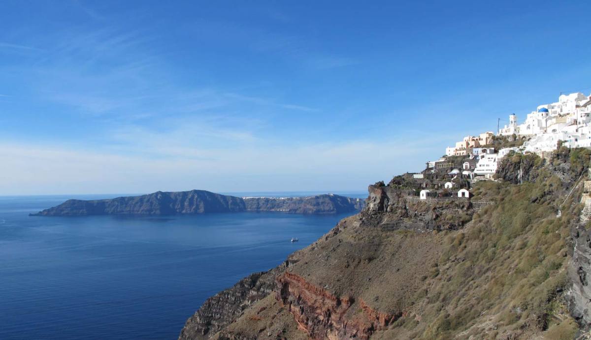 Η απίστευτη εικόνα της Σαντορίνης σήμερα το πρωί!