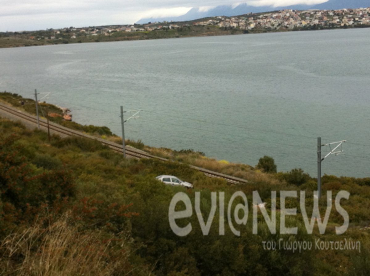 Εύβοια: Διάσωση οδηγού που κόβει την ανάσα – Δείτε φωτογραφίες!