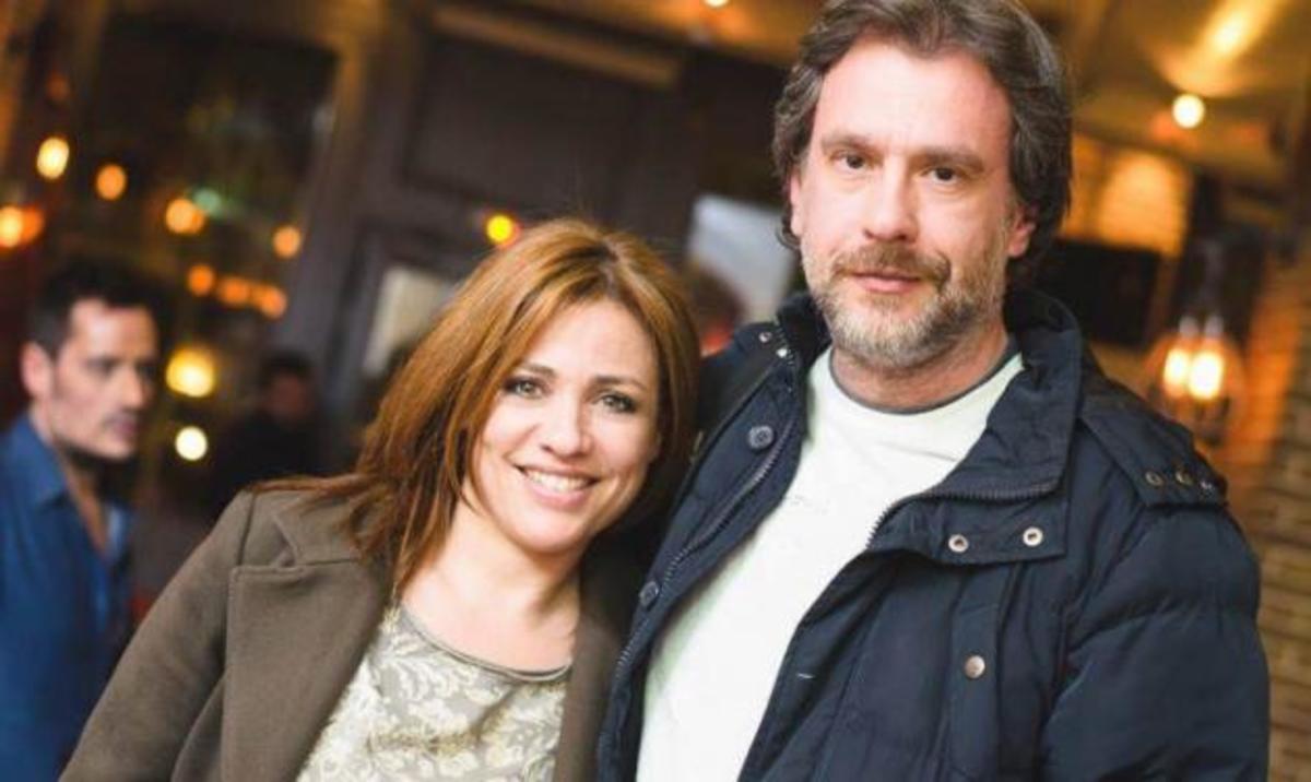 Μαριάννα Τουμασάτου – Αλέξανδρος Σταύρου: Τρυφερές στιγμές σε βραδινή έξοδο!