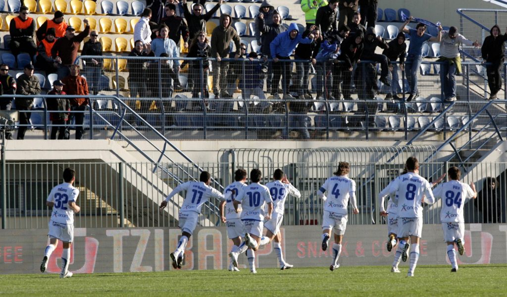 Οι παίκτες του Ηρακλή πανηγυρίζουν την σπουδαία νίκη τους