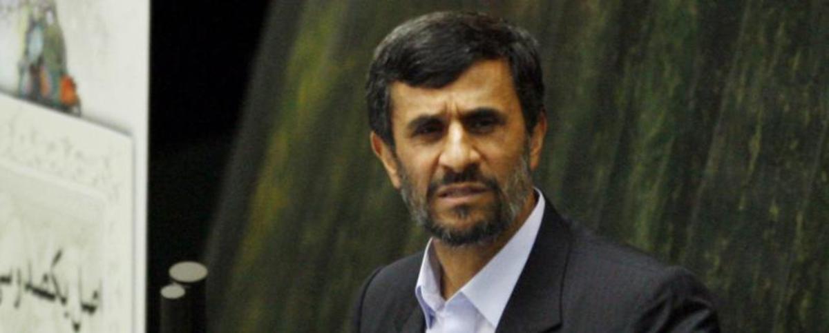 Ζητά βίζα από τις ΗΠΑ ο Αχμαντινεζάντ