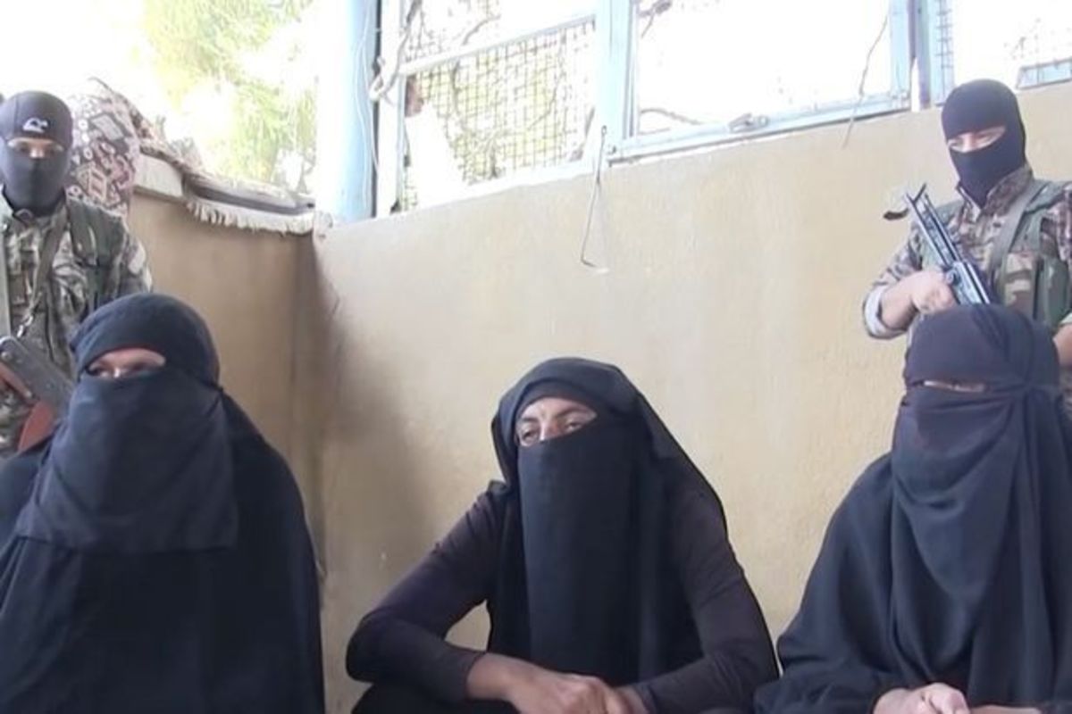 Τζιχαντιστές ντύθηκαν γυναίκες για να το σκάσουν από τη Συρία (ΒΙΝΤΕΟ)