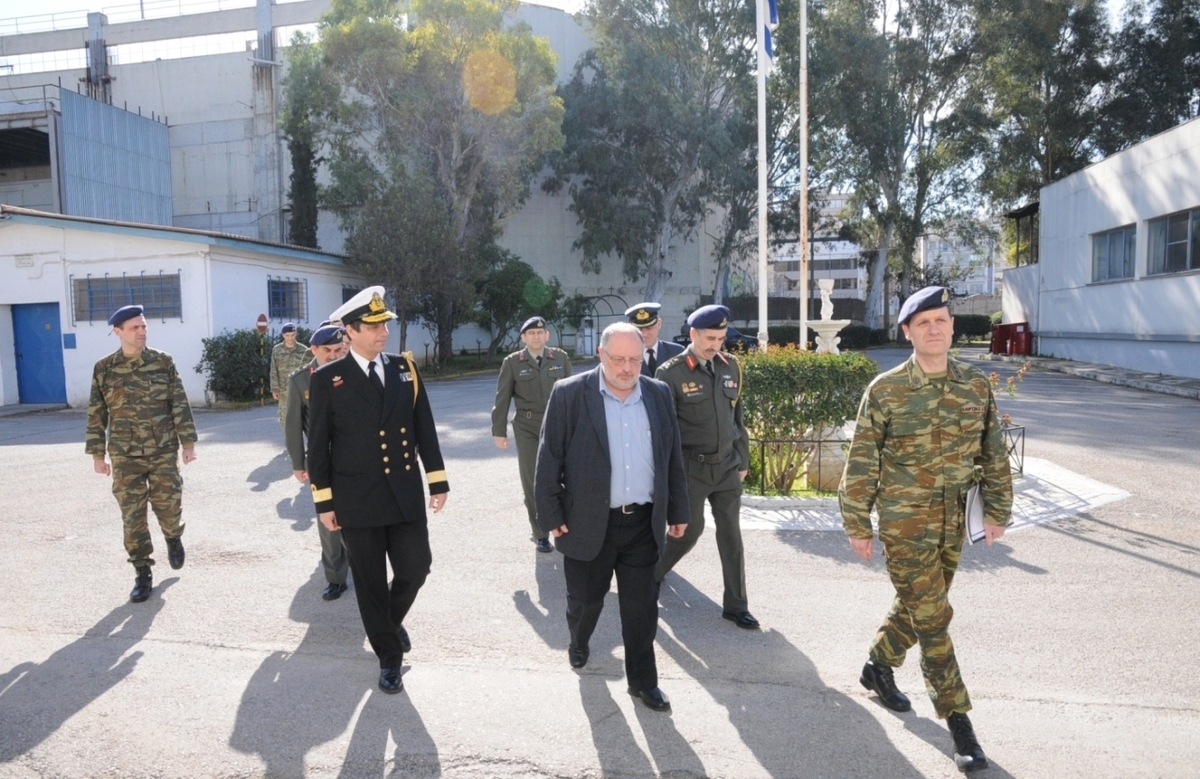 Το μήνυμα του Ήσυχου στους δανειστές από ένα ποδοσφαιρικό αγώνα