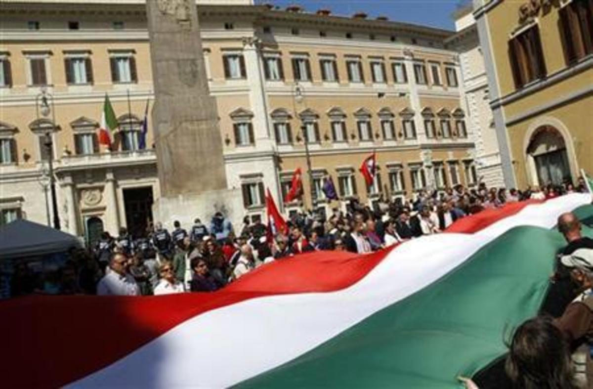 Ιταλία: Οι καθηγητές διαδηλώνουν κατά της αύξησης των ωρών διδασκαλίας
