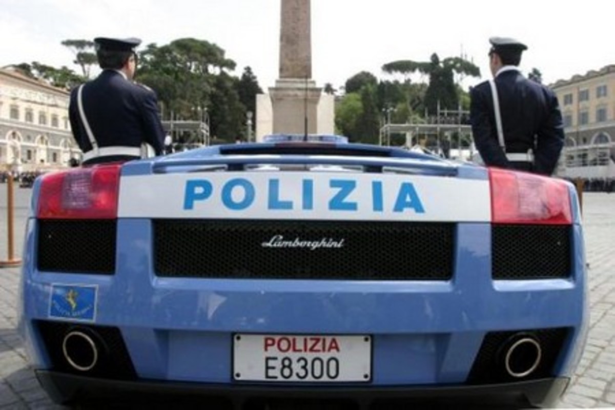 Νάπολη: Επεισόδια σε διαδήλωση μπροστά σε υπηρεσία είσπραξης φόρων