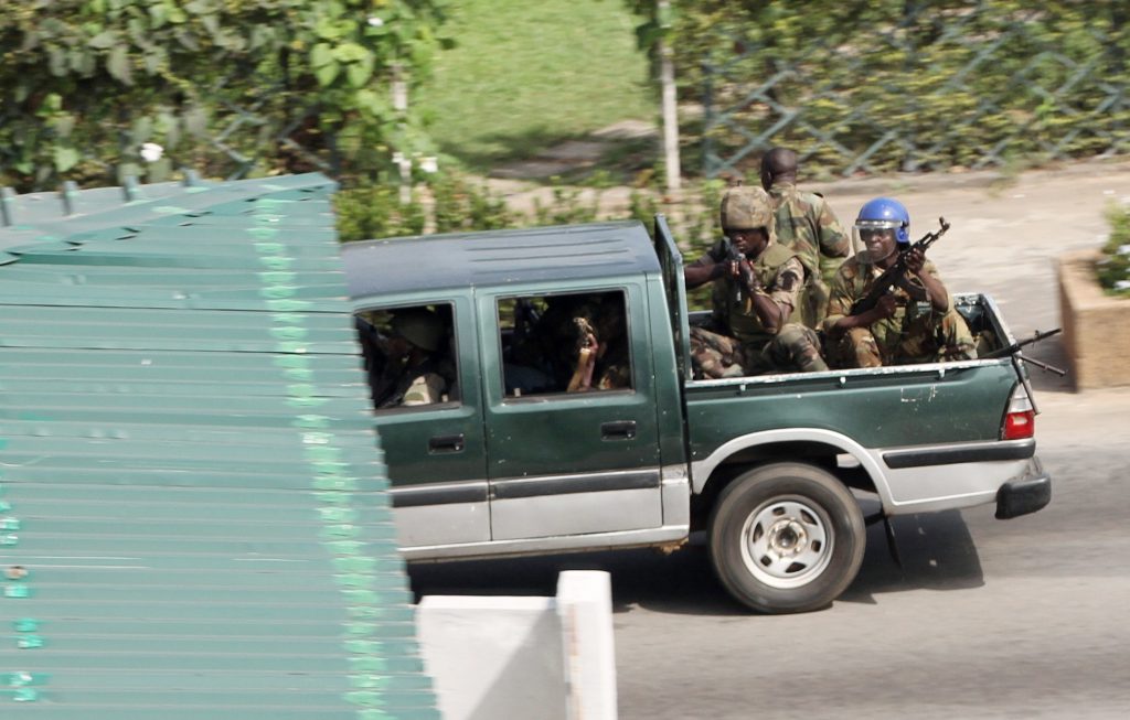 Σοβαρά τραυματισμένοι 4 κυανόκρανοι στην Ακτή Ελεφαντοστού